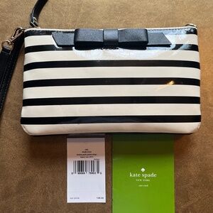Kate Spade Black/White Patent Wristlet - NEW With Tags